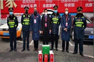 學(xué)校復(fù)學(xué)，萬順叫車為學(xué)生提供愛心接送服務(wù)